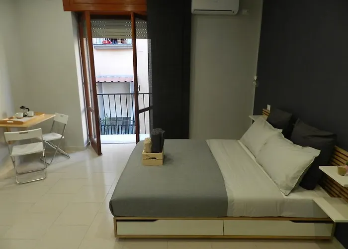 Mola Bed & Breakfast 3*