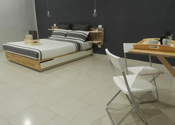 Mola Bed & Breakfast